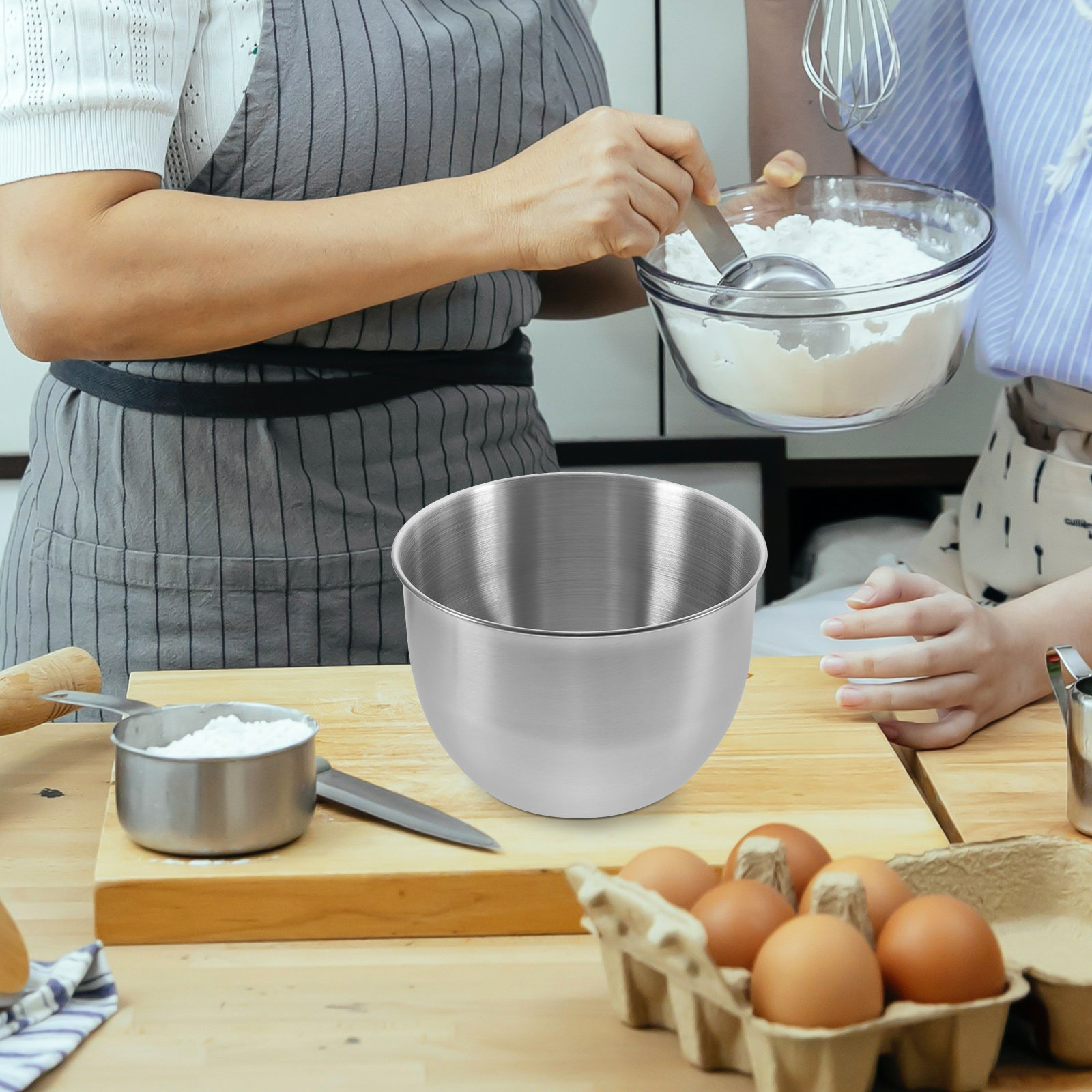 Food Storage In Stainless Steel - وعاء خلط عميق من الفولاذ المقاوم